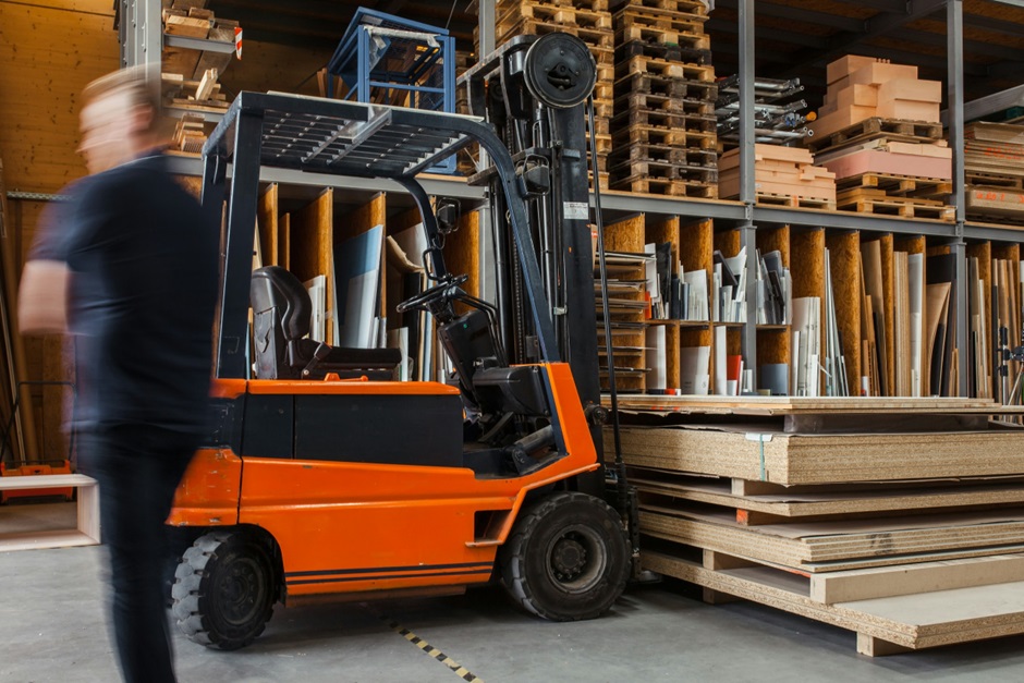 5 Smart Ways To Enhance Storage And Organization In Your Warehouse